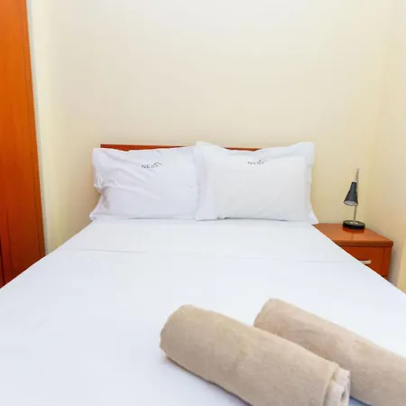 Between Sea & Hills 2br Currila Escape Apartment