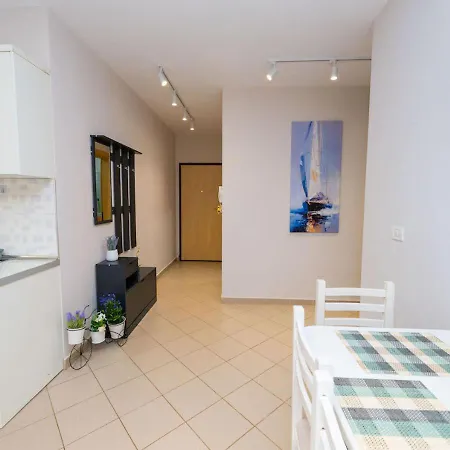 Between Sea & Hills 2br Currila Escape Durres