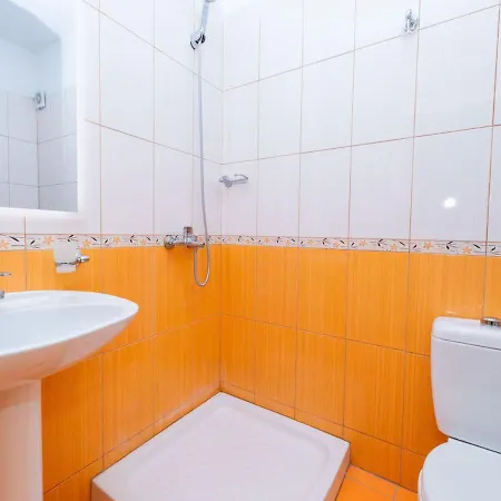Between Sea & Hills 2br Currila Escape *